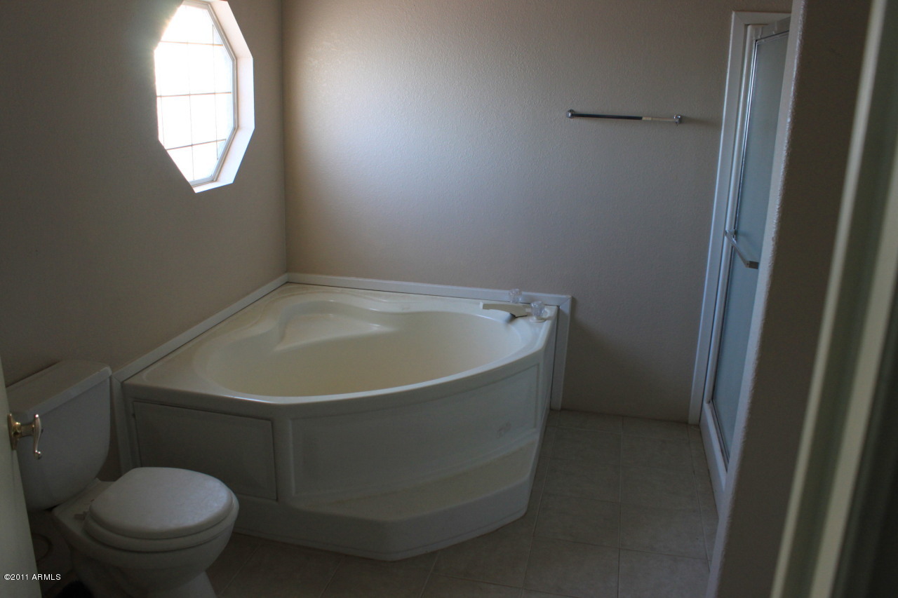 16917 East Montgomery Road Rio Verde, AZ 85263 - Photo 4 of 5 Bath
