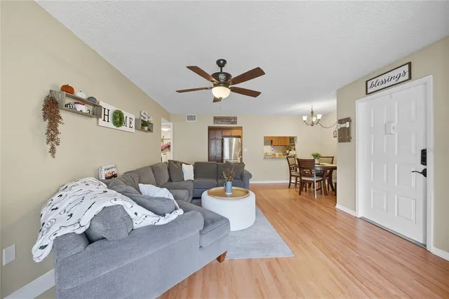 $198,900 | 3100 Lake Pine Way, Unit A2, Tarpon Springs, FL 34688