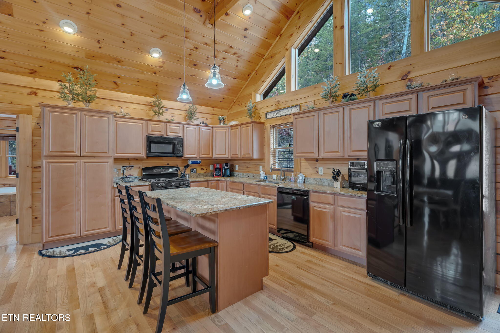 3060 Walden Ridge Road Sevierville, TN 37862 - Photo 16 of 47 11-web-or-mls-DSC00248 (6)