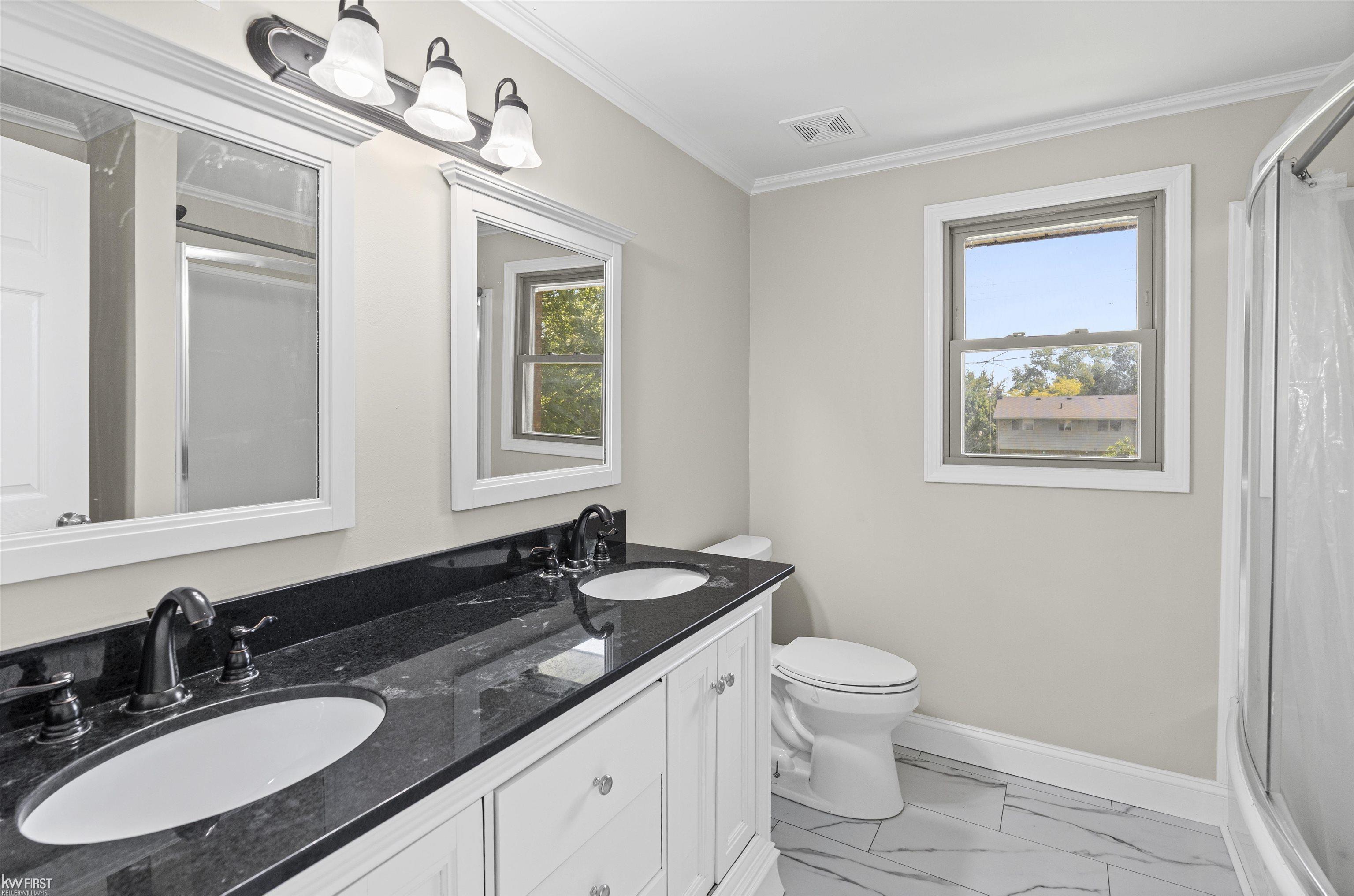 3183 Bridle Path Flint, MI 48507 - Photo 46 of 79