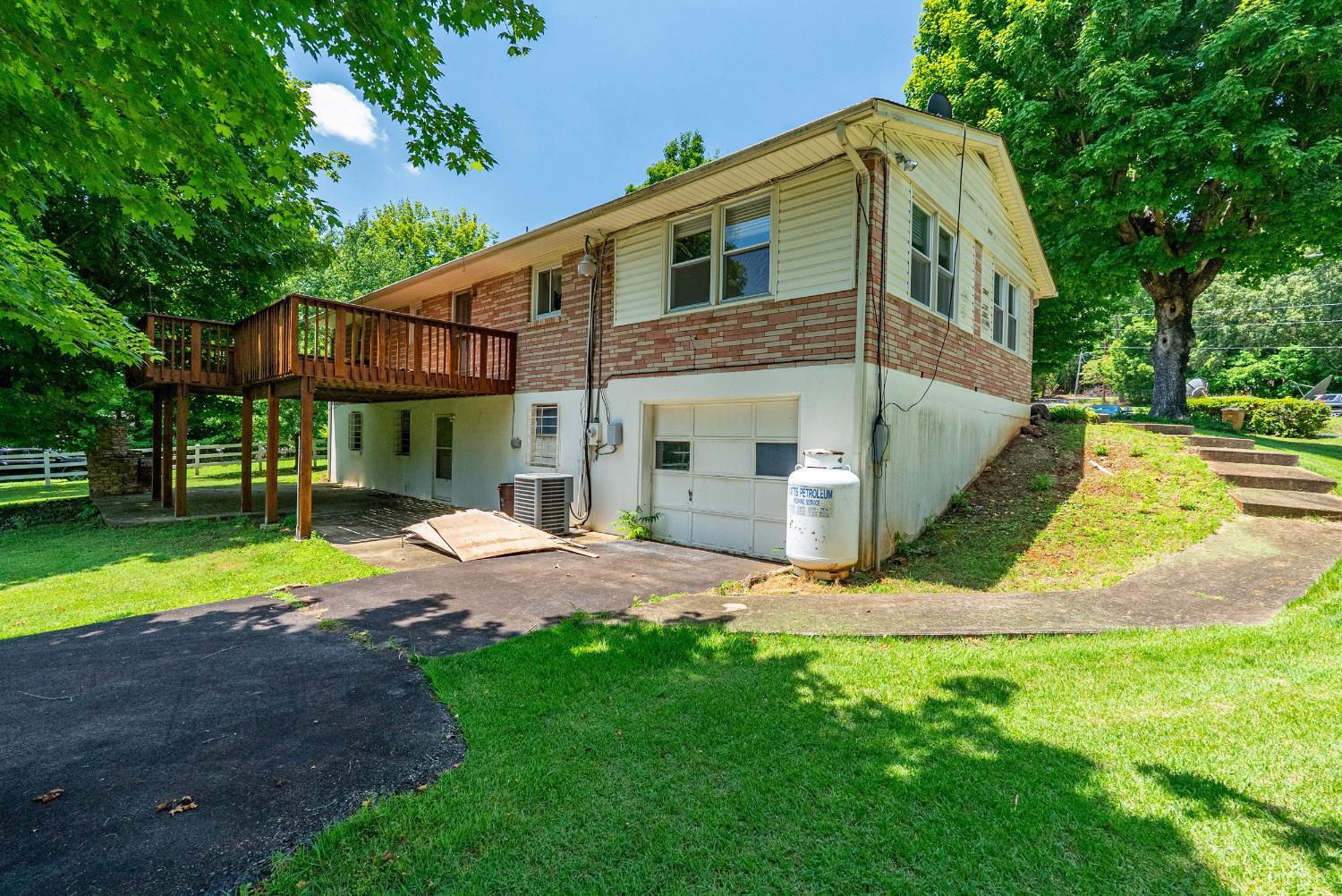 201 Frazier Road Altavista, VA 24517 - Photo 39 of 47