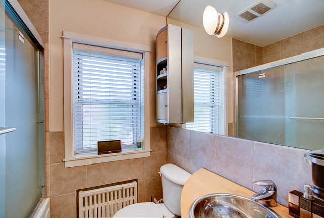 149 Callan Avenue, Unit 1W Evanston, IL 60202 - Photo 11 of 19