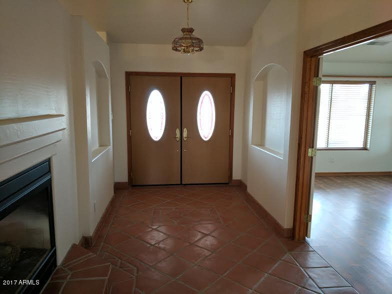 34410 West Eclipse Road Stanfield, AZ 85172 - Photo 11 of 48 Front Entryway