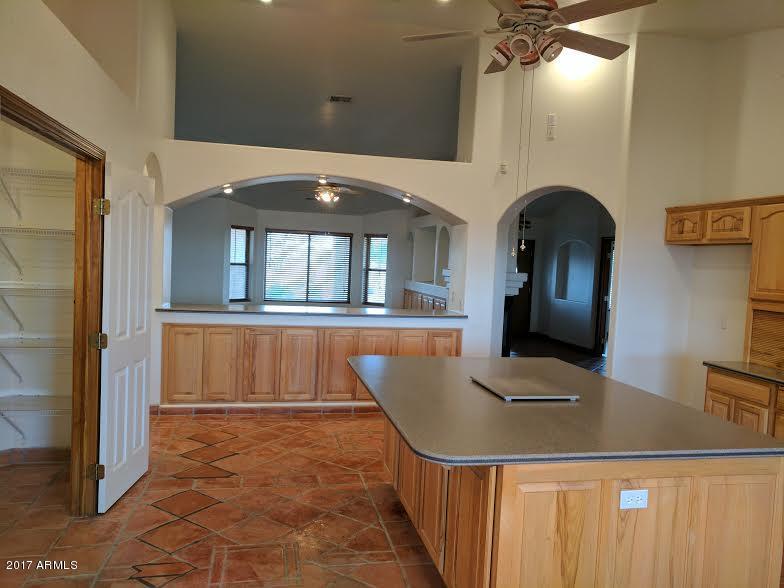 34410 West Eclipse Road Stanfield, AZ 85172 - Photo 21 of 48 Kitchen (3)