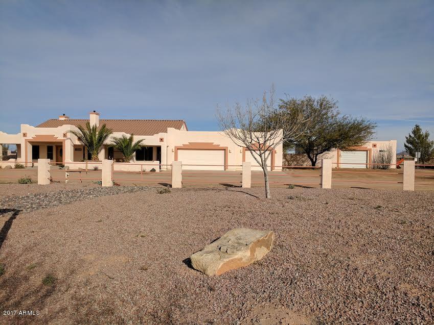 34410 West Eclipse Road Stanfield, AZ 85172 - Photo 3 of 48 Front House