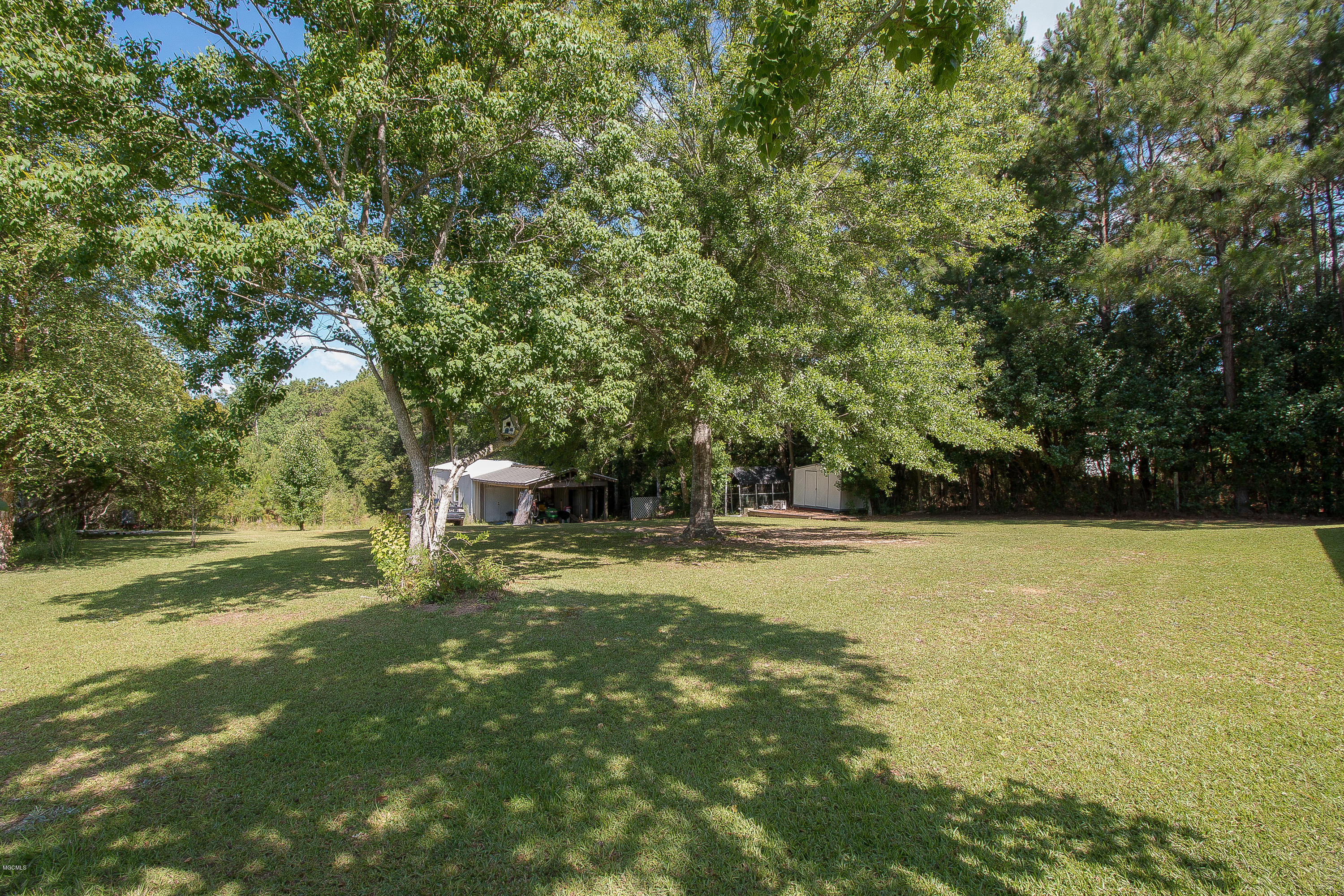 20439 Scarborough Road Saucier, MS 39574 - Photo 18 of 21 20439 Scarborough Rd-118
