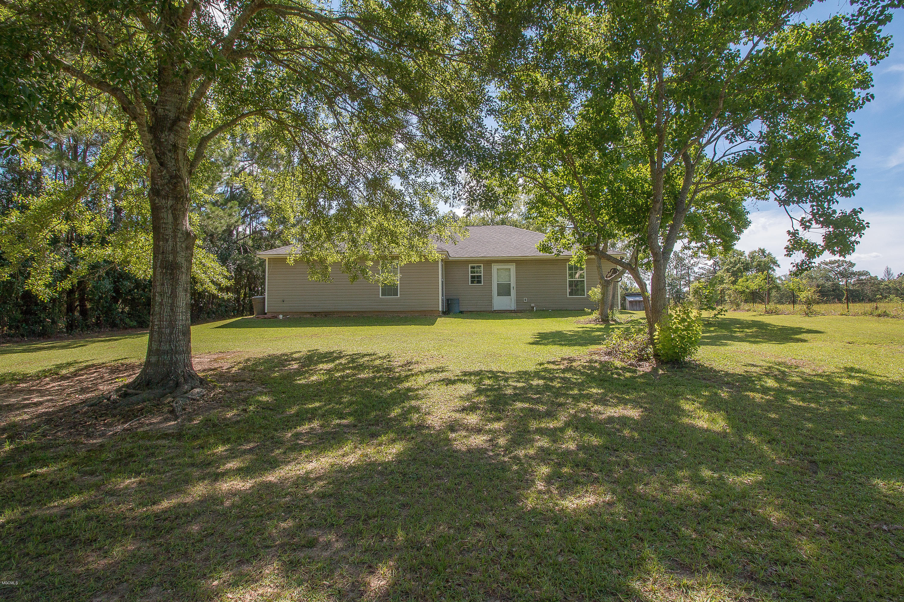 20439 Scarborough Road Saucier, MS 39574 - Photo 19 of 21 20439 Scarborough Rd-119