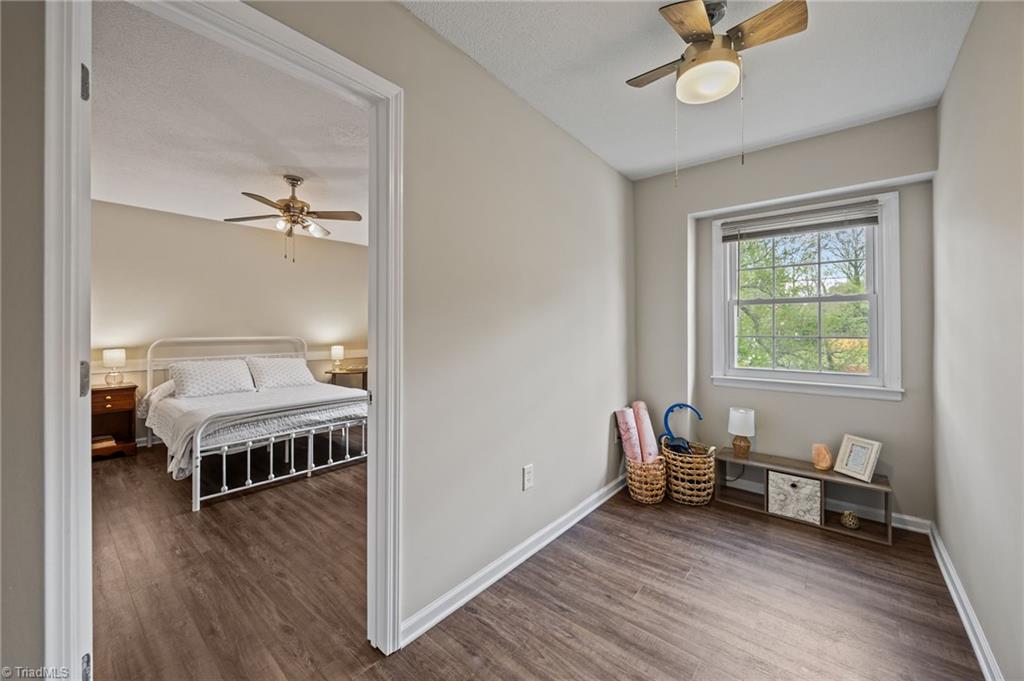 511 Rockspring Road High Point, NC 27262 - Photo 34 of 44