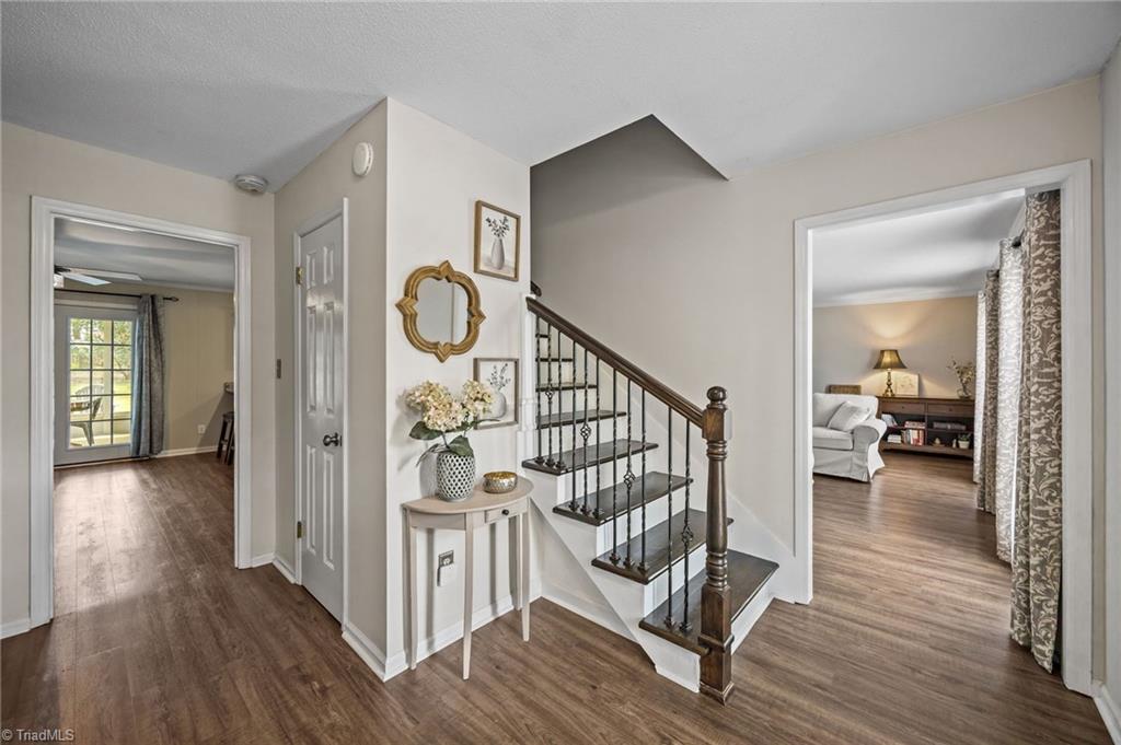 511 Rockspring Road High Point, NC 27262 - Photo 6 of 44