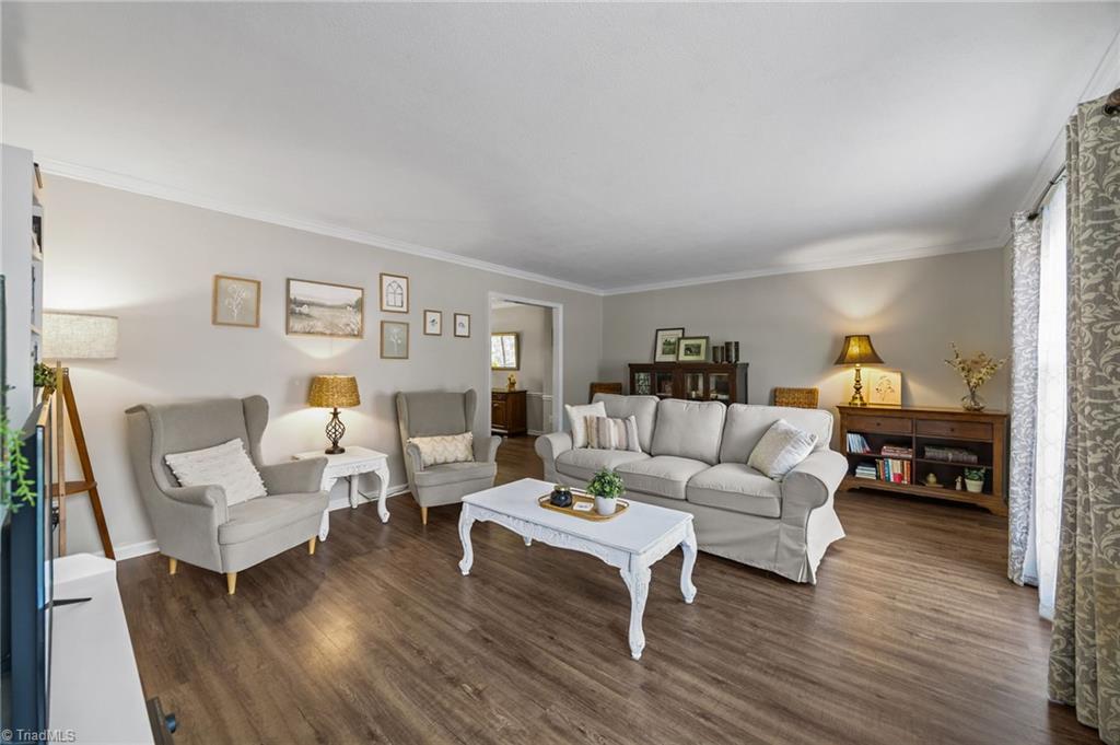 511 Rockspring Road High Point, NC 27262 - Photo 9 of 44