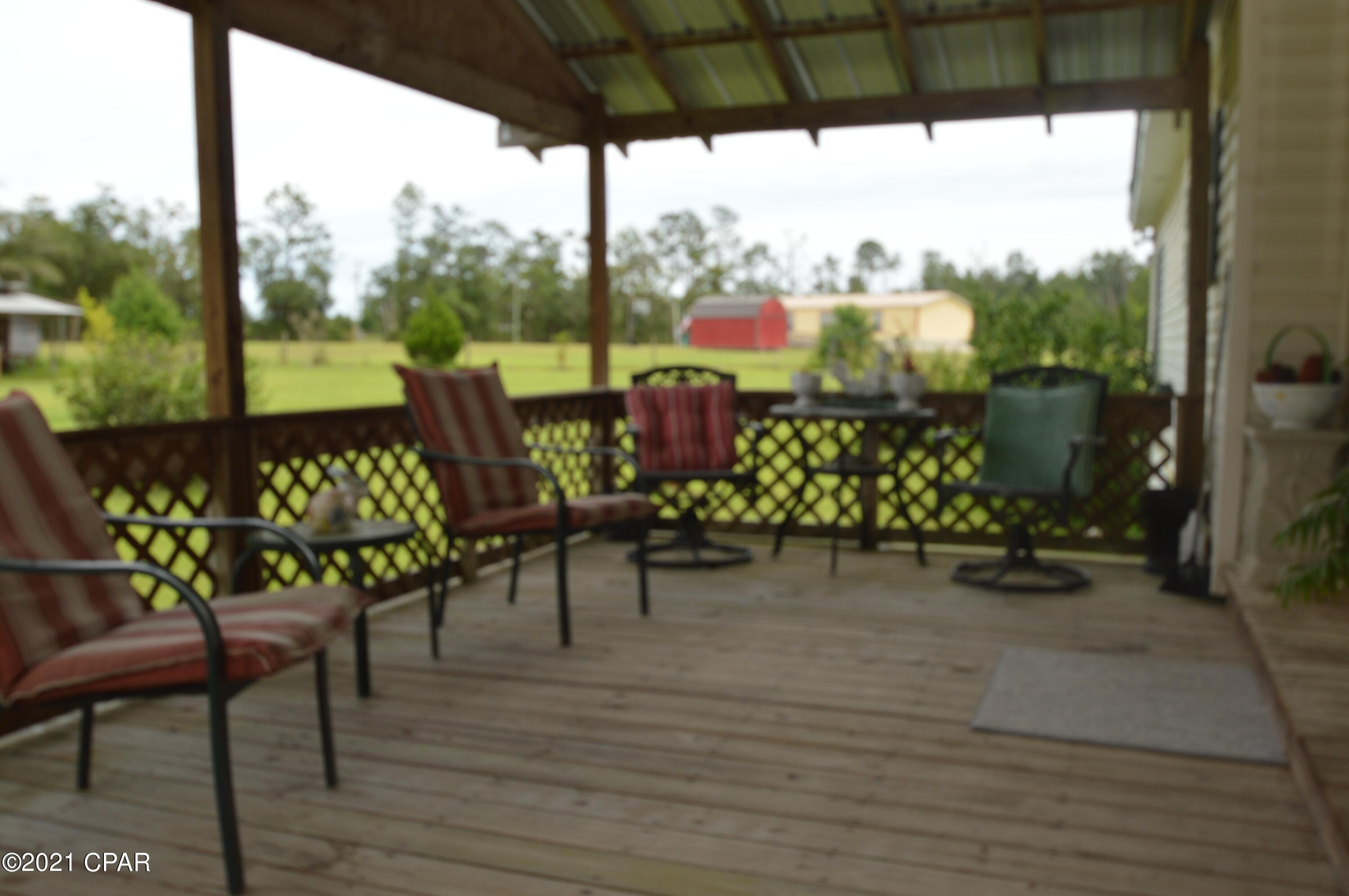 1484 Jarous Road Cottondale, FL 32431 - Photo 3 of 29
