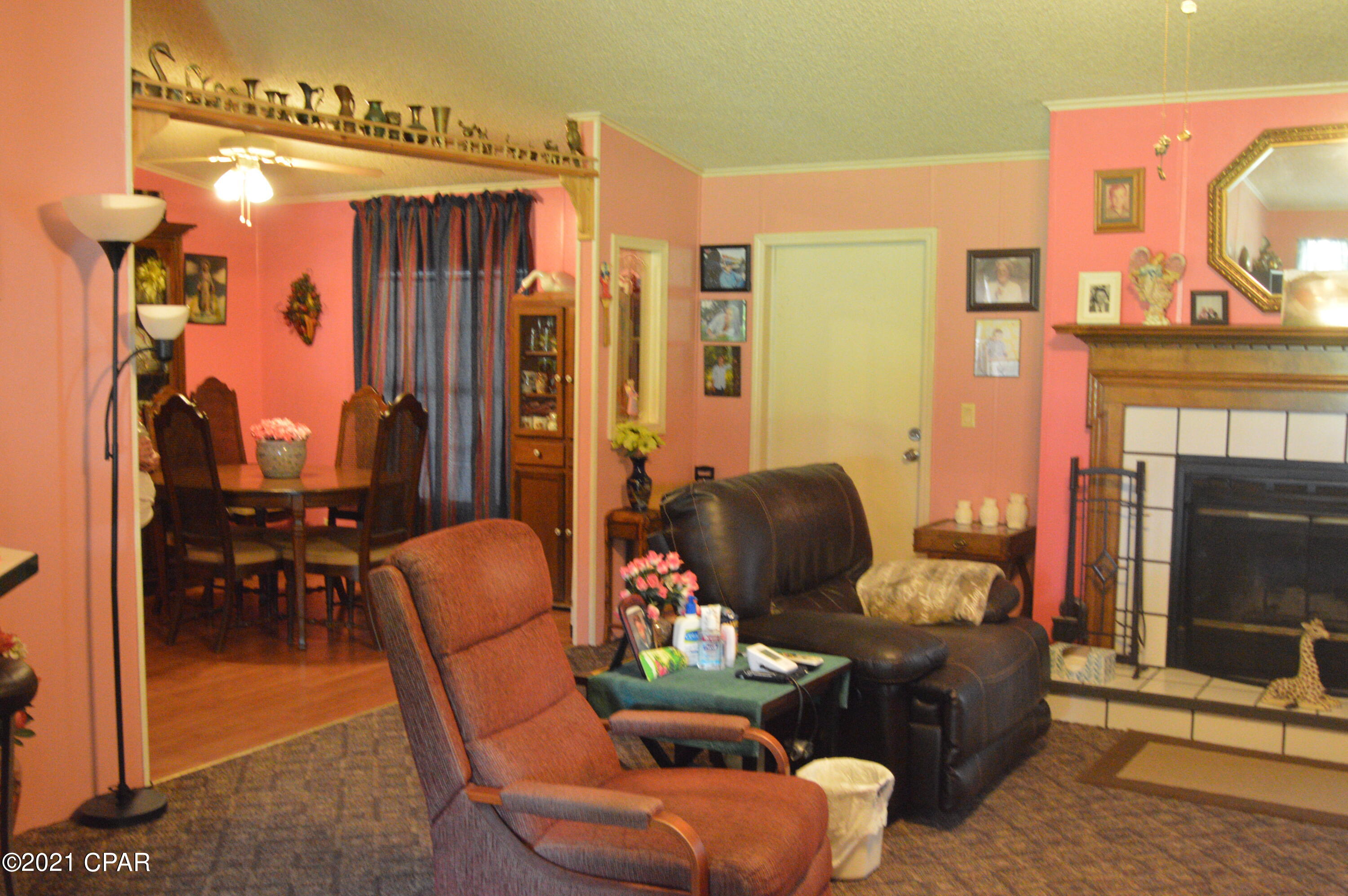 1484 Jarous Road Cottondale, FL 32431 - Photo 8 of 29