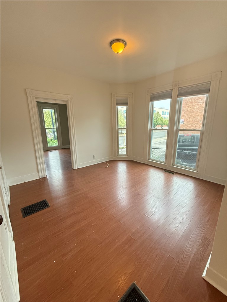 188-190 Charlotte Street, Unit 188 Rochester, NY 14607 - Photo 23 of 46 188 Down Living Room