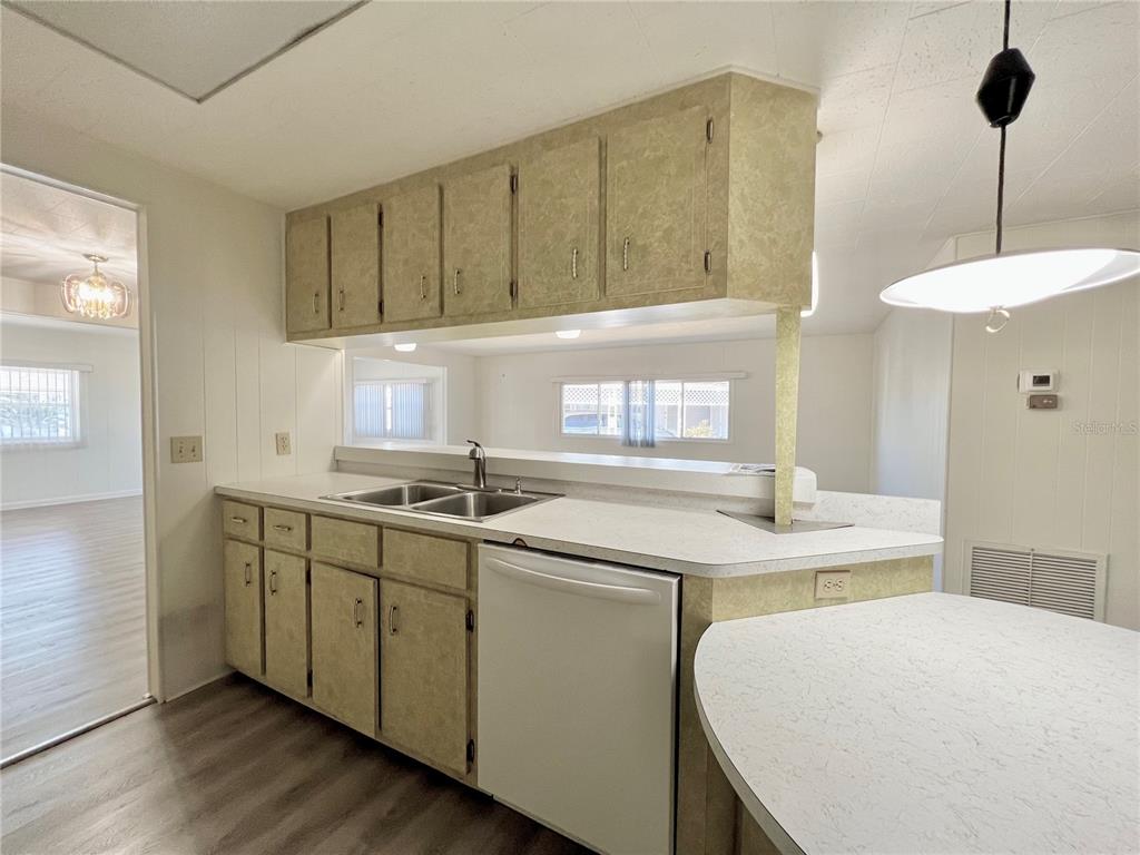 1100 South Belcher Road, Unit 781 Largo, FL 33771 - Photo 17 of 65 Kitchen