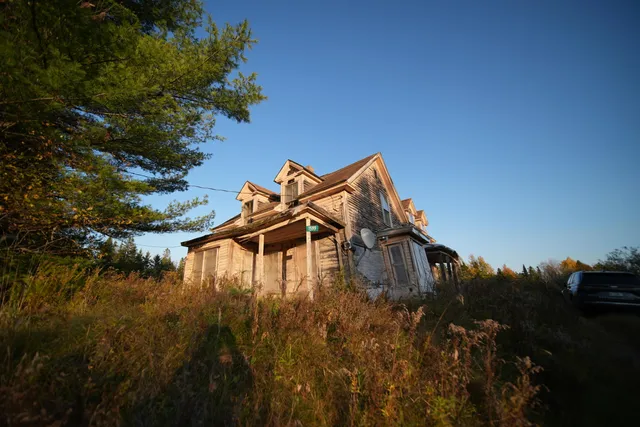 $19,900 | 1599 Military (rt 2a) Road, Wytopitlock, ME 04497