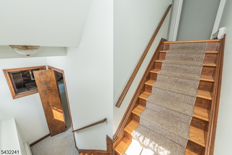 232 Ridge Road West Milford, NJ 07480 - Photo 21 of 50