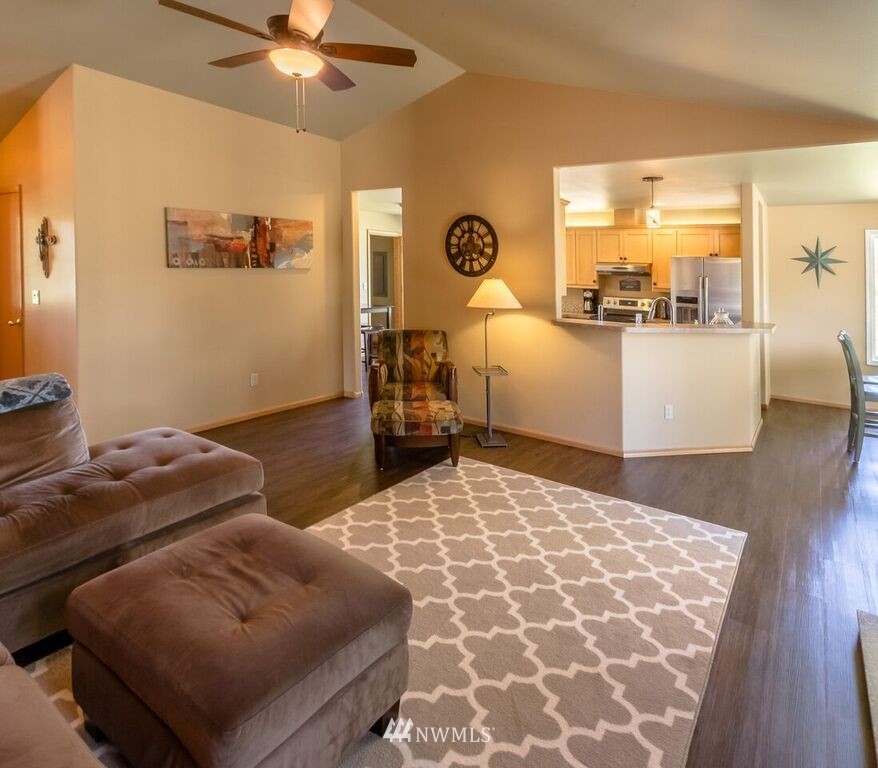 265 East Axton Road Bellingham, WA 98226 - Photo 5 of 25 Gallery Image 5