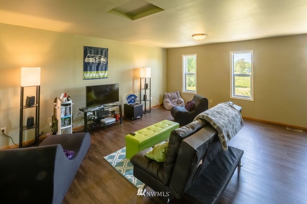 265 East Axton Road Bellingham, WA 98226 - Photo 9 of 25 Gallery Image 9