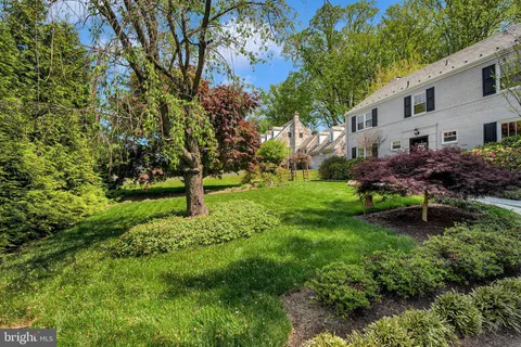 $1,320,000 | 9709 Connecticut Avenue, Kensington, MD 20895