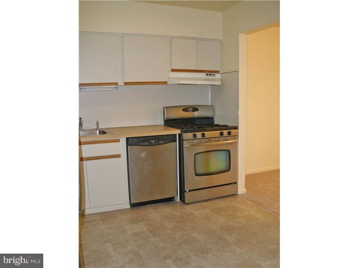 167-3 Echelon Road Voorhees, NJ 08043 - Photo 16 of 23 Kitchen