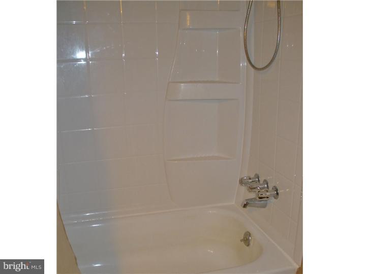 167-3 Echelon Road Voorhees, NJ 08043 - Photo 21 of 23 Bathroom