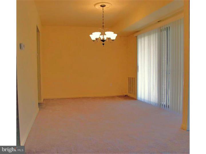 167-3 Echelon Road Voorhees, NJ 08043 - Photo 4 of 23 Dining Room