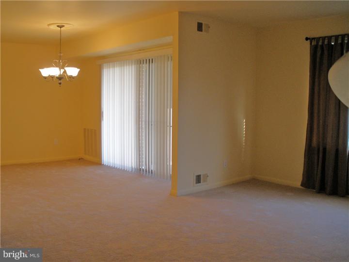 167-3 Echelon Road Voorhees, NJ 08043 - Photo 6 of 23 Dining Room