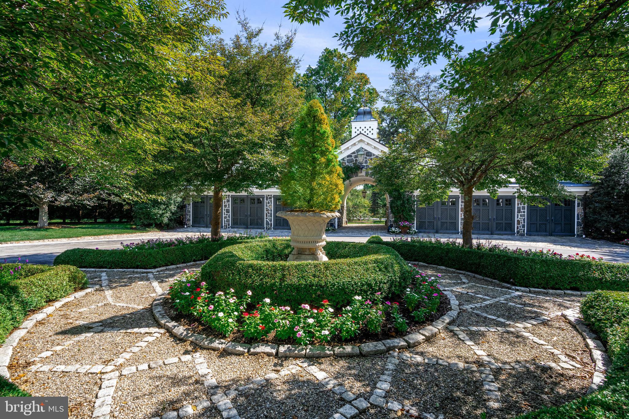 500 South Waterloo Road Devon, PA 19333 - Photo 12 of 50