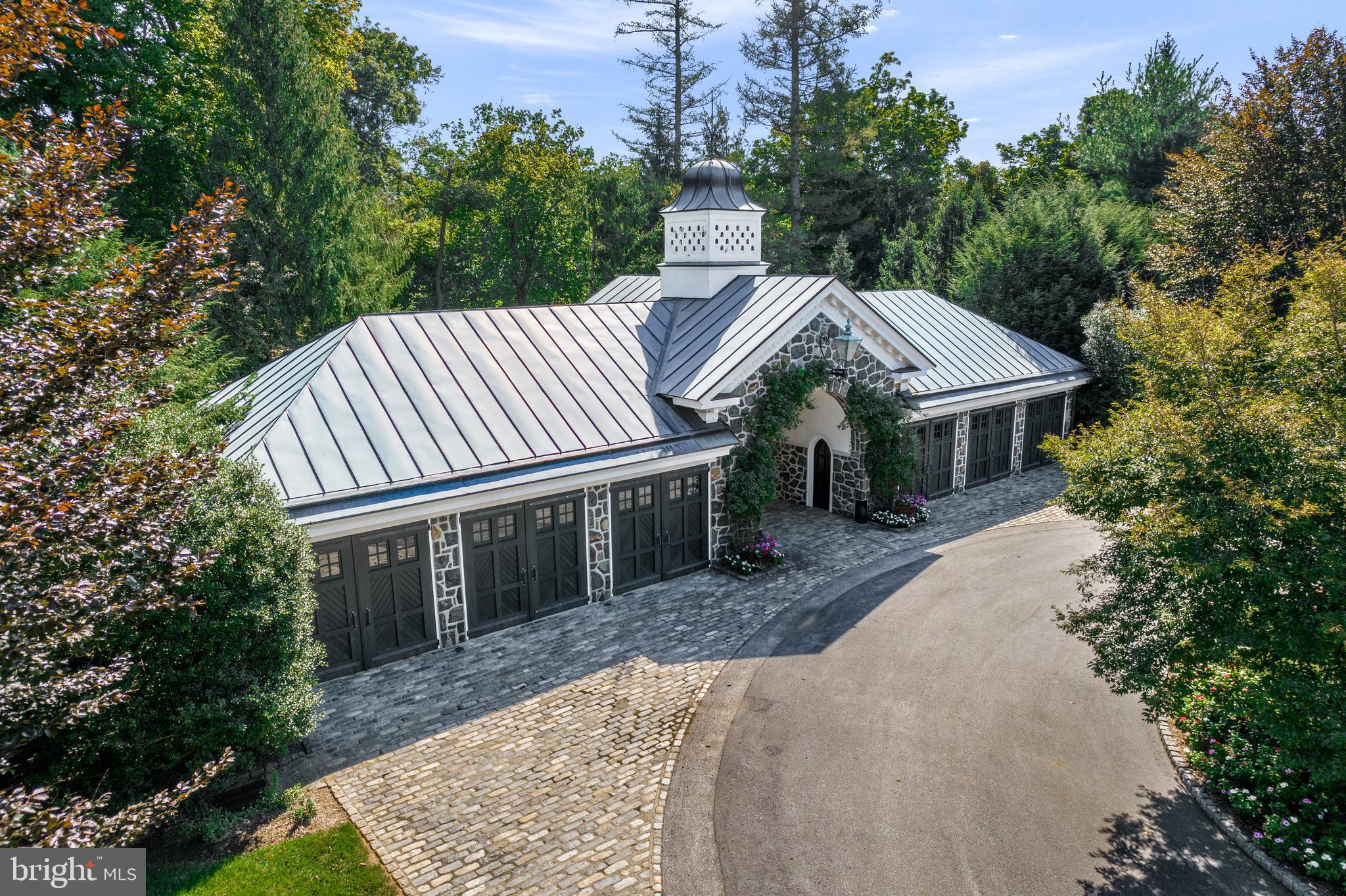 500 South Waterloo Road Devon, PA 19333 - Photo 9 of 50