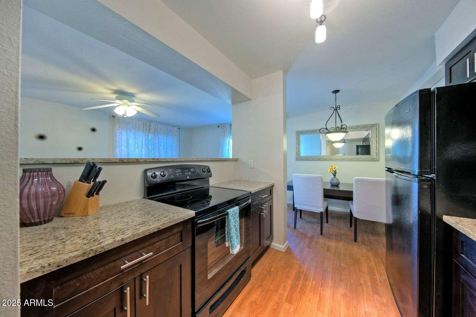 1500 West Rio Salado Parkway, Unit 72 Mesa, AZ 85201 - Photo 8 of 29 Royce.7