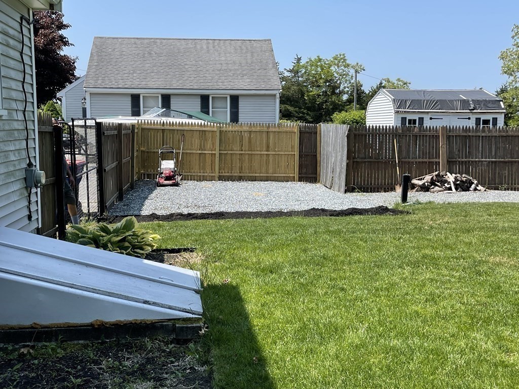 164 Sandwich Road Wareham, MA 02571 - Photo 4 of 24 Gallery Image 4