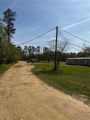 $350,000 | 207-217 West Railroad Avenue, Independence, LA 70443