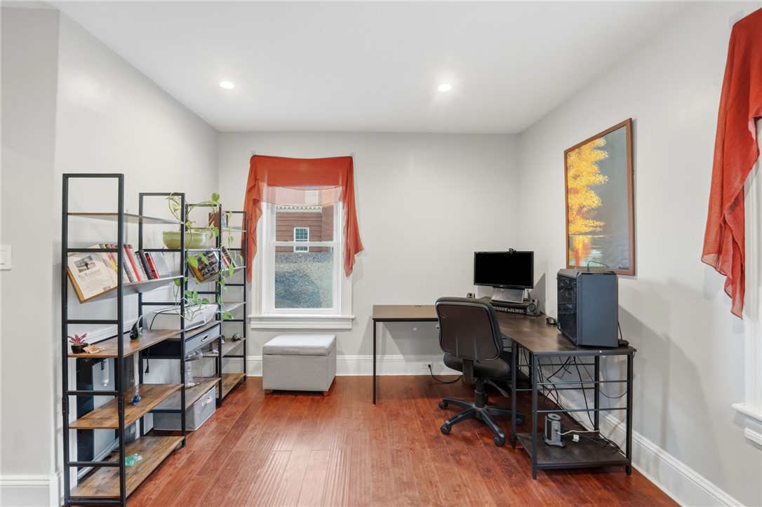 736 Social Street, Unit 1R Woonsocket, RI 02895 - Photo 9 of 30