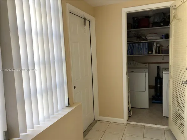$2,000 | 16924 Southwest 112th Court, Unit V3342, Miami, FL 33157