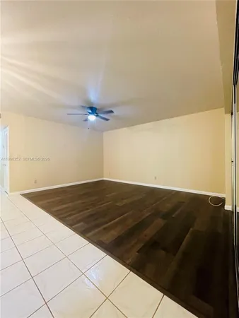 $2,000 | 16924 Southwest 112th Court, Unit V3342, Miami, FL 33157