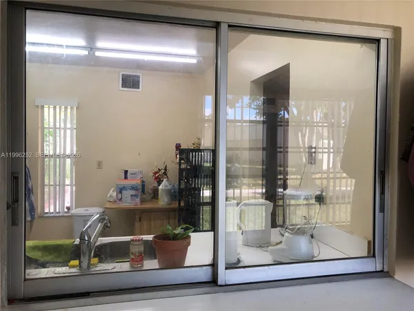 $2,000 | 16924 Southwest 112th Court, Unit V3342, Miami, FL 33157