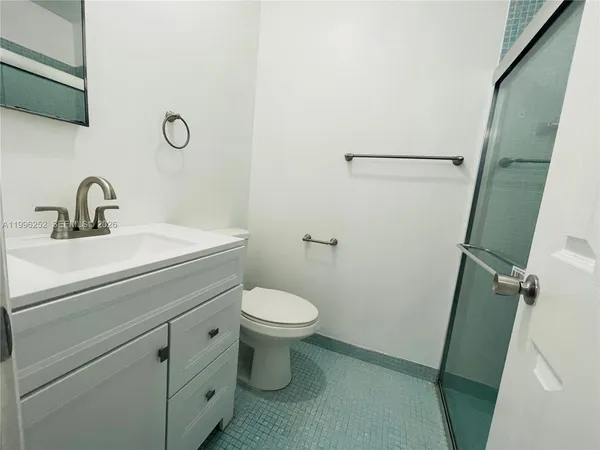 $2,000 | 16924 Southwest 112th Court, Unit V3342, Miami, FL 33157