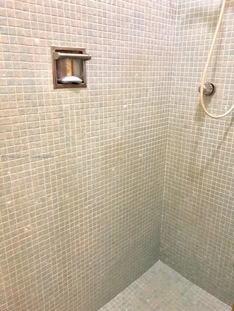 $2,000 | 16924 Southwest 112th Court, Unit V3342, Miami, FL 33157