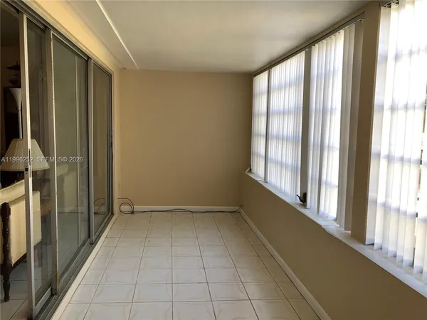 $2,000 | 16924 Southwest 112th Court, Unit V3342, Miami, FL 33157