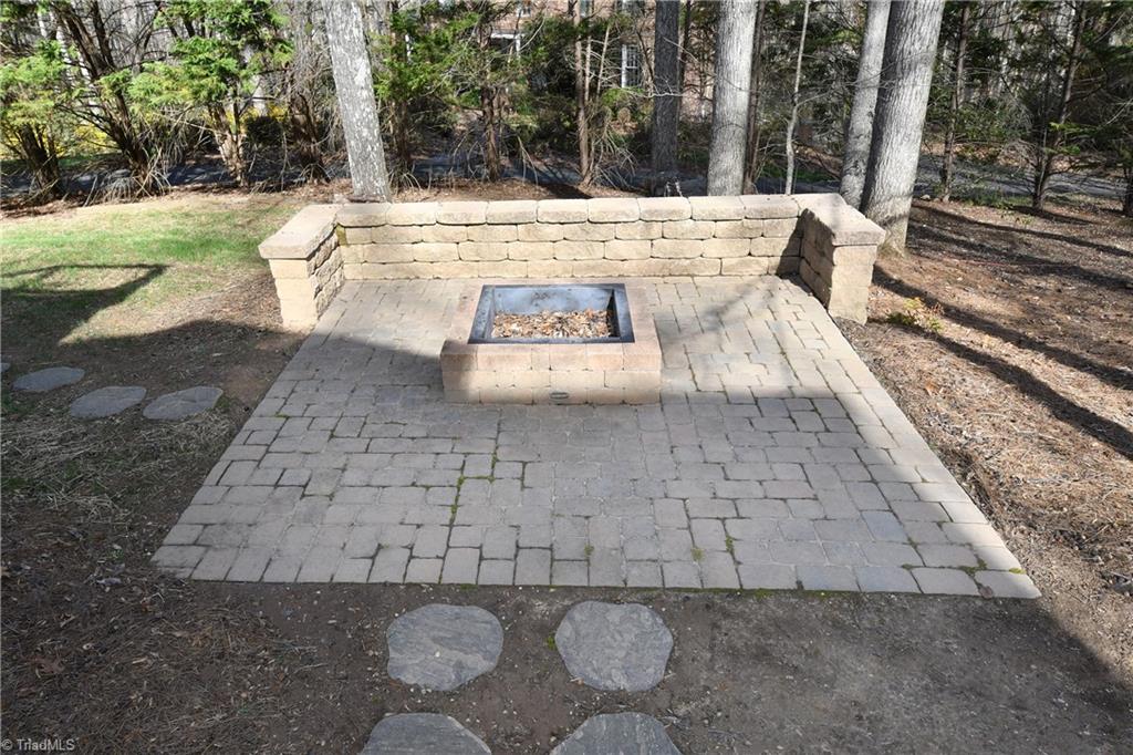 891 Moyers Road Winston-Salem, NC 27104 - Photo 8 of 22