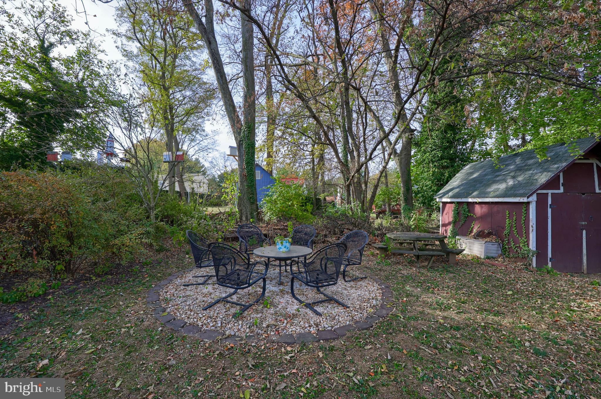 20 Willis Lane Lancaster, PA 17602 - Photo 32 of 39 a view of a house with backyard and sitting area