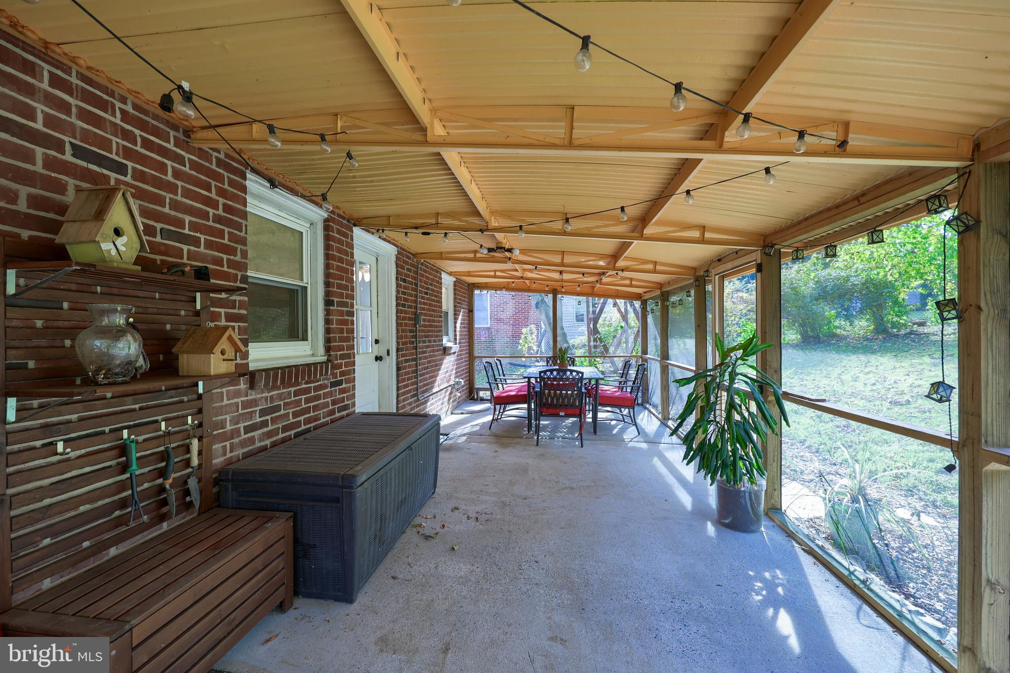 20 Willis Lane Lancaster, PA 17602 - Photo 36 of 39 a view of outdoor seating