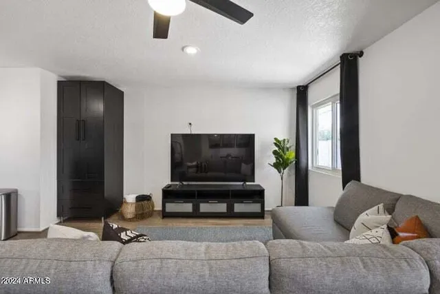 $2,750 | 2554 East Villa Rita Drive, Phoenix, AZ 85032