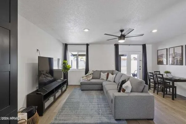 $2,750 | 2554 East Villa Rita Drive, Phoenix, AZ 85032