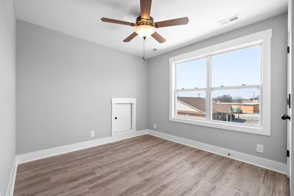 $1,200 | 106 Cooper Place, Unit 1, Clarksville, TN 37040