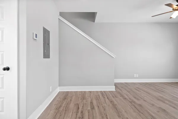 $1,200 | 106 Cooper Place, Unit 1, Clarksville, TN 37040