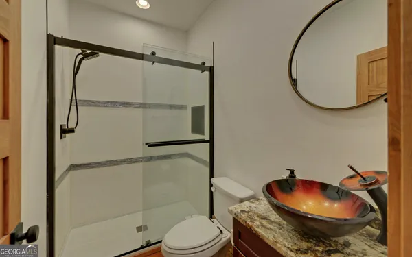 $1,100,000 | 675 Freedom Hgt, Hartwell, GA 30643