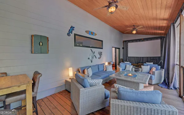 $1,100,000 | 675 Freedom Hgt, Hartwell, GA 30643