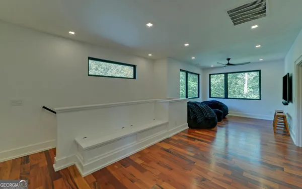 $1,100,000 | 675 Freedom Hgt, Hartwell, GA 30643