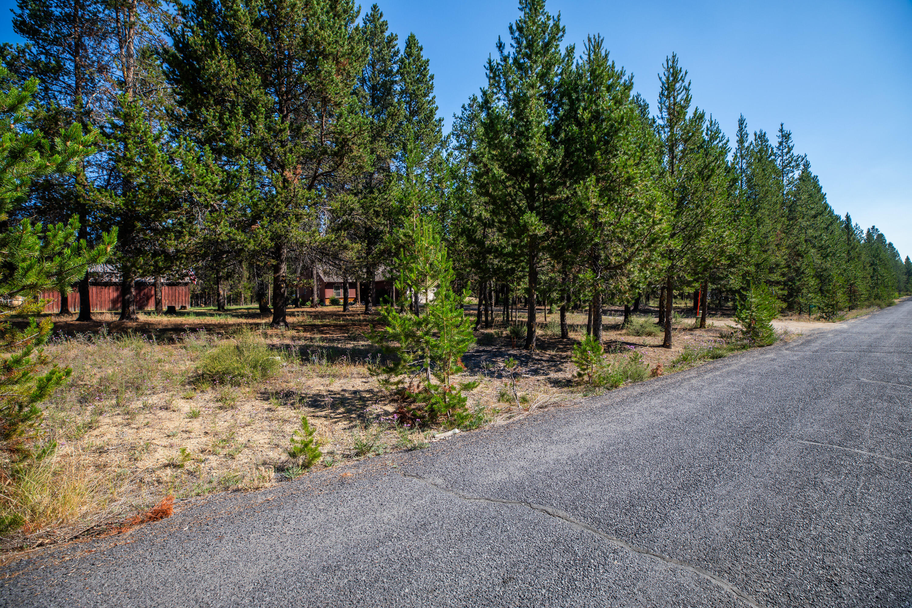 1129 North Airport Road Crescent, OR 97733 - Photo 32 of 36 1129NAirport- (32)